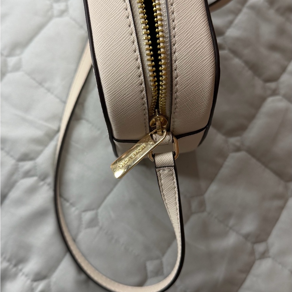 Michael Kors Cream Saffiano Leather Crossbody - Picture 3 of 6